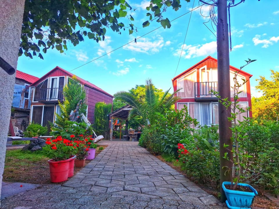 Makho's Cottage Apartment in Adjara, Georgia