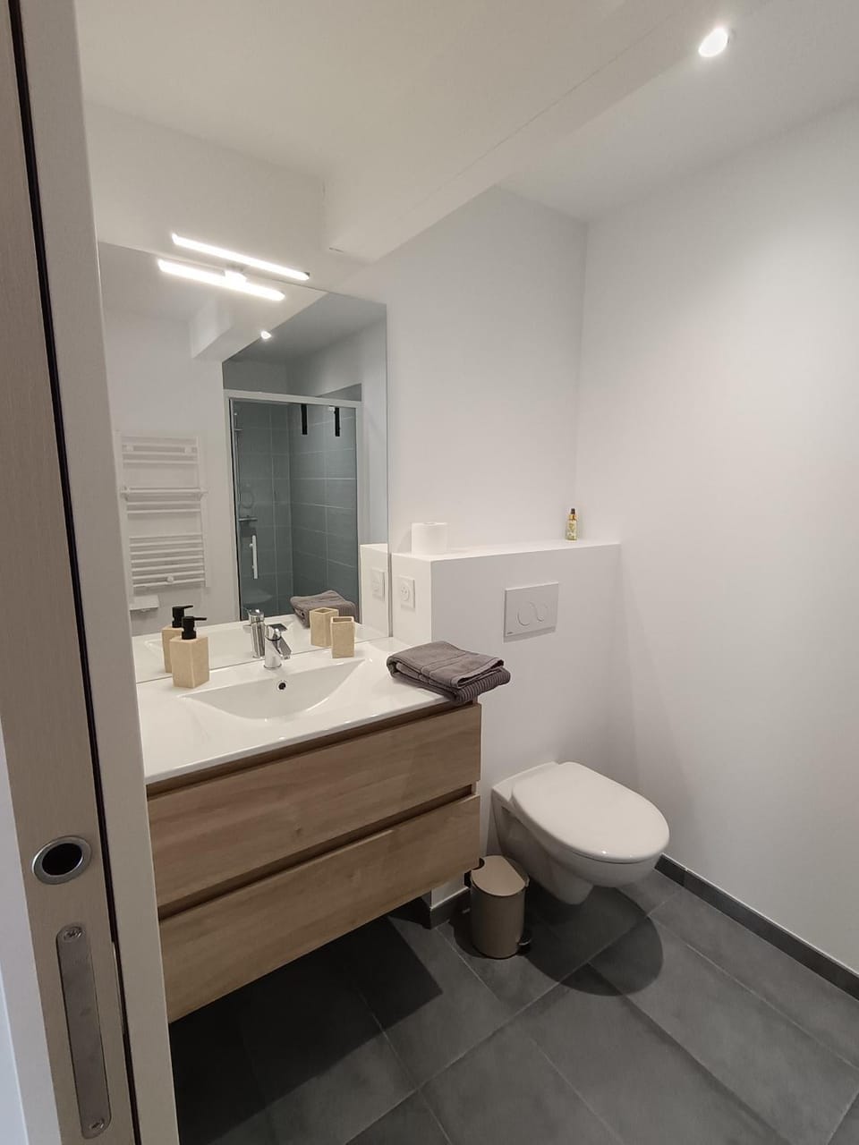 Toilet, Bathroom