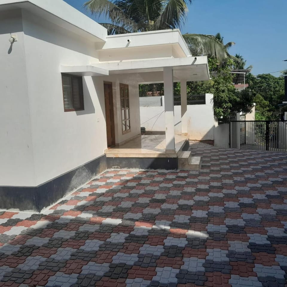 Property building, Balcony/Terrace