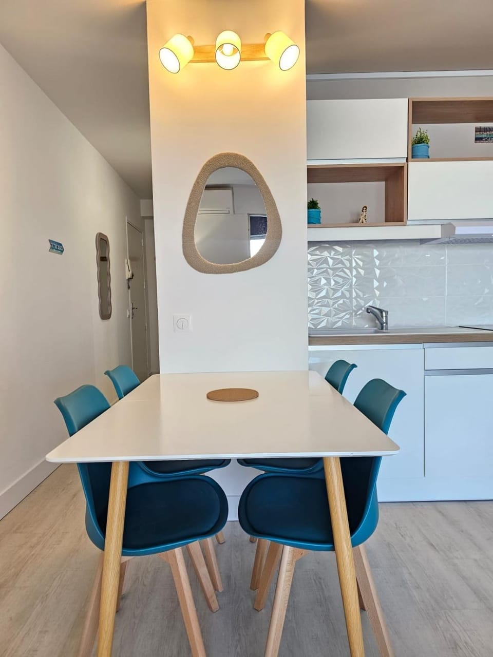 Studio cabine climatisé magnifique vue port Cabin in Gruissan