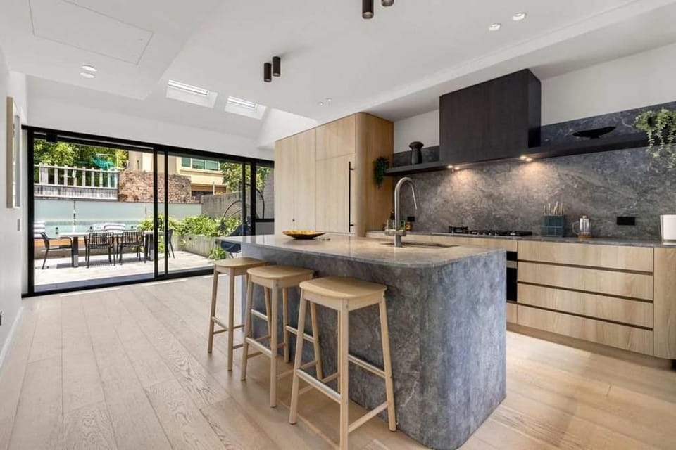 Kitchen or kitchenette