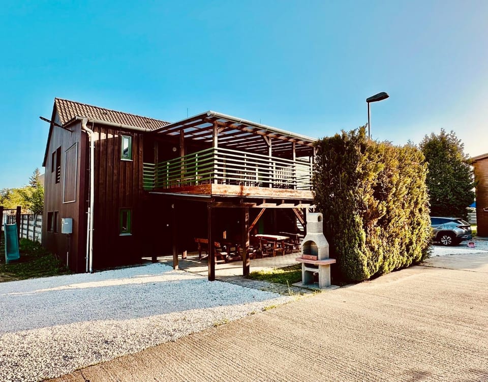 Property building, Parking