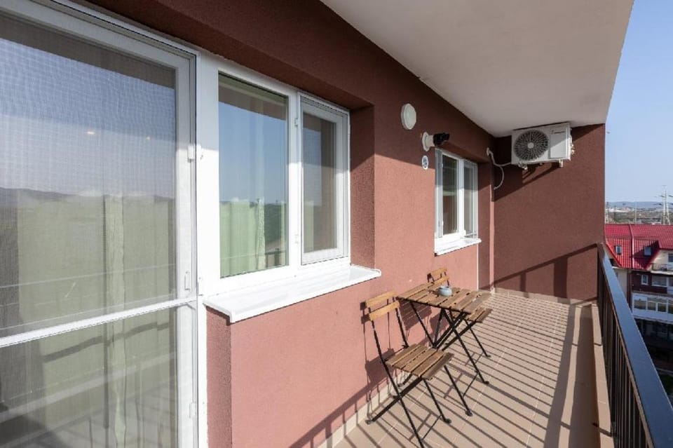 Day, View (from property/room), Balcony/Terrace, Dining area
