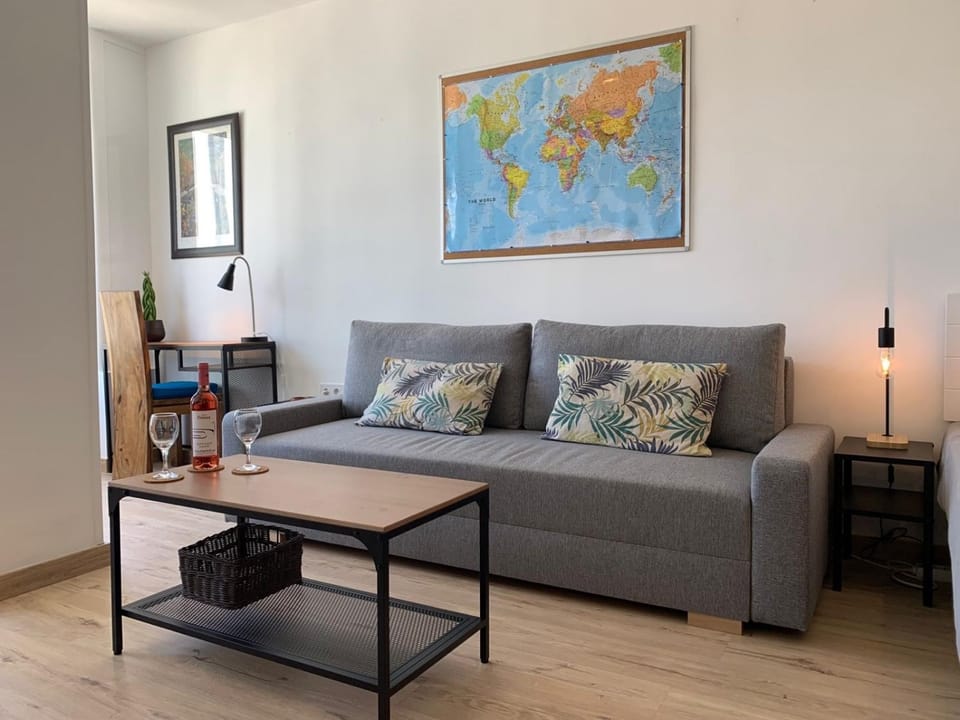 Oasis Apartment in Torremolinos