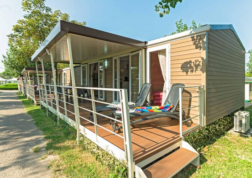 Camping Park delle Rose Campground/ 
RV Resort in Lake Garda