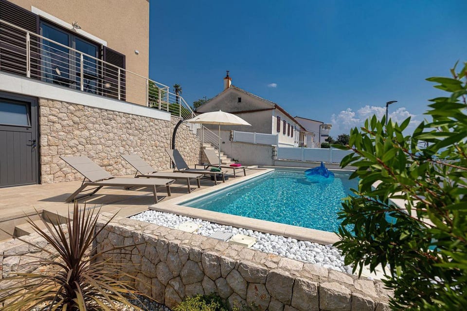 Traumhafte Finca nur 480 Meter zum Strand mit Meerblick, Privatpool, Waschmaschine House in Primorje-Gorski Kotar County