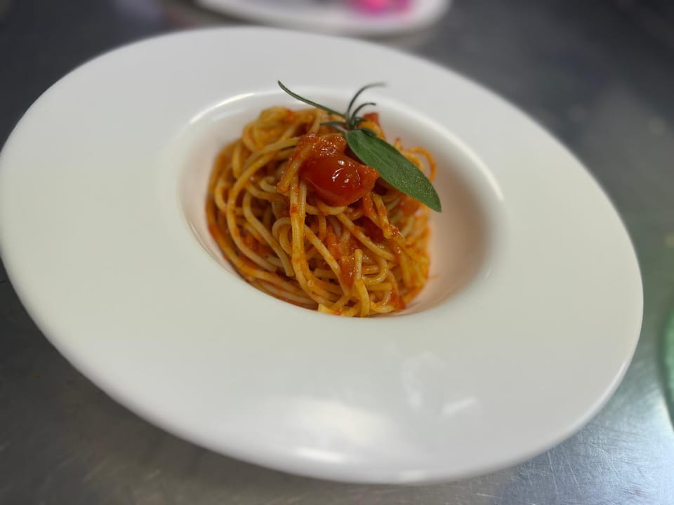 Restaurant/places to eat, Food, Dinner