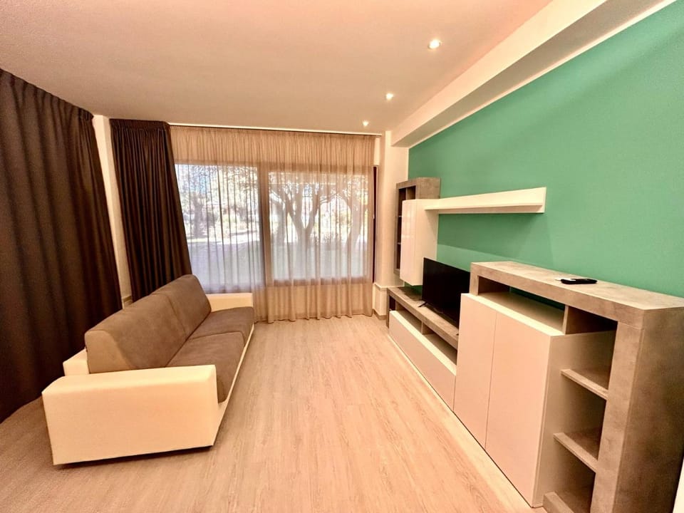 Trilo Momo con aria condizionata, wifi, posto auto e piscina Apartment in Marcelli