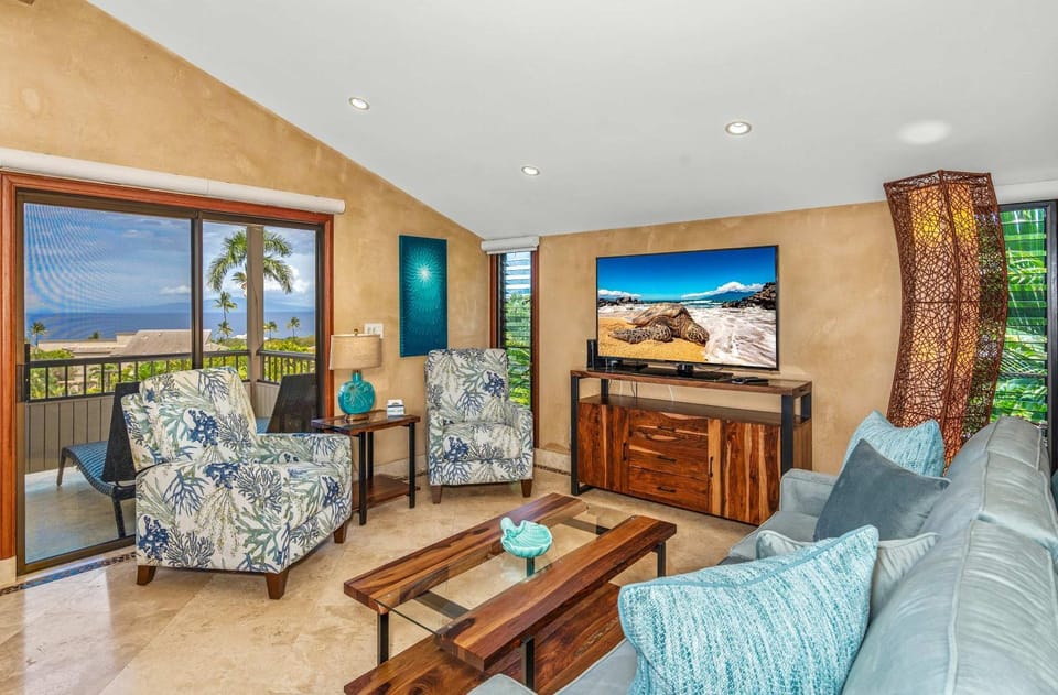 Refined Resort Wailea Oceanview Vistas House in Wailea