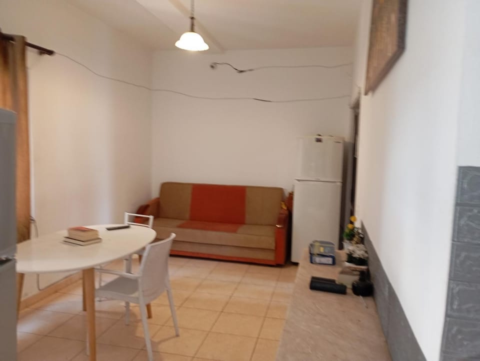 Blue Diamond HOSTEL Him Kolli STREET BUILDING NO 4 Hostel in Tirana