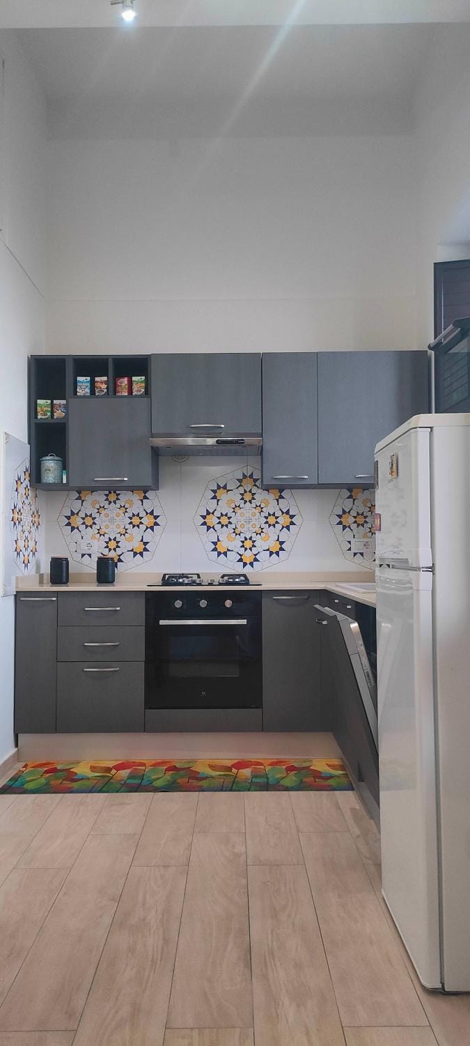 Decorative detail, oven, stove, kitchen