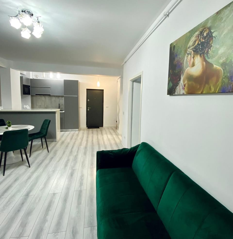 Hello Sunshine Apartment in Constanța County