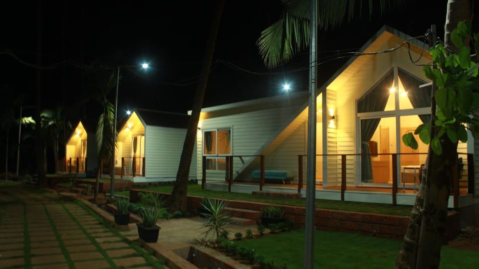 Property building, Night