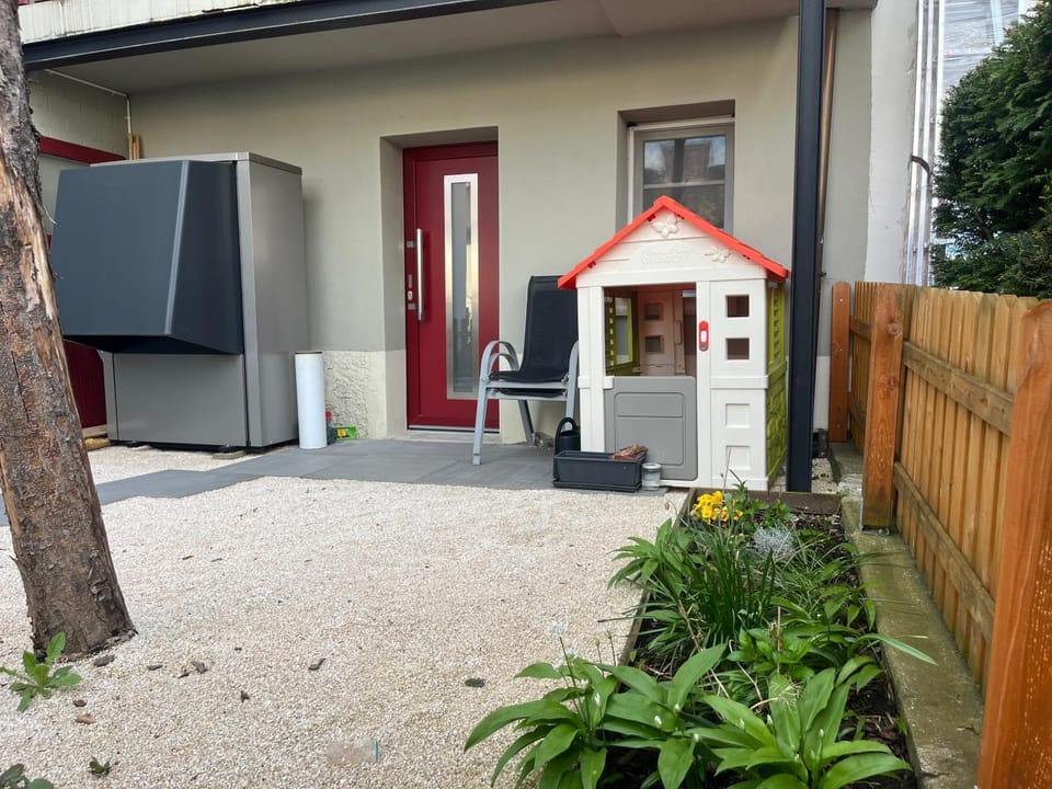 Studio mit Garten bei Bottmingen Schloss Apartment in Basel