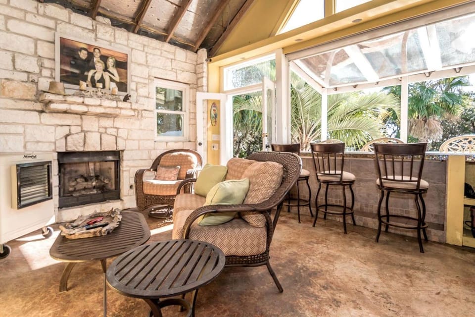 Seating area