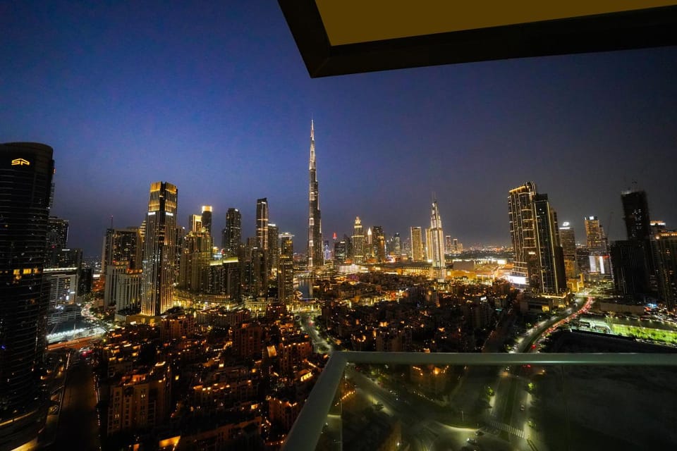 Stunning 4BR Apartment with Full Burj Khalifa and Fountain View Apartment in Dubai