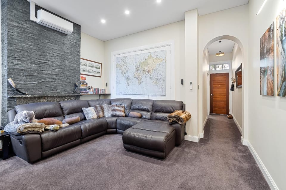 Huge, Inner Sydney City 5 Bed Mansion, Near Opera House - 7 mins House in Surry Hills