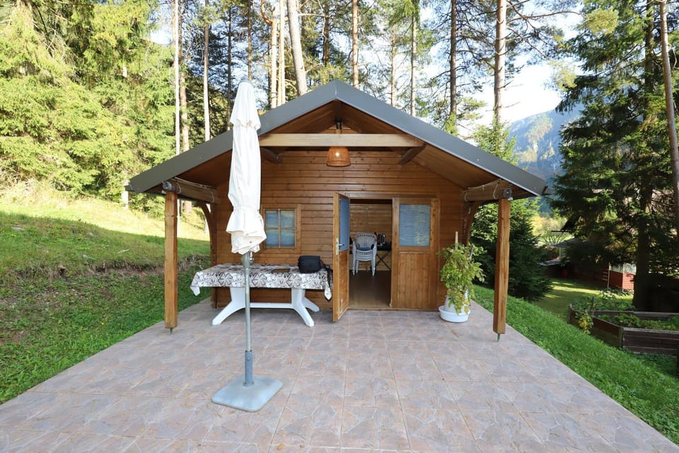 Patio, BBQ facilities, Balcony/Terrace
