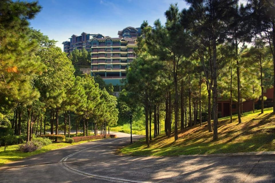 Spacious Family Home in Crosswinds Tagaytay House in Tagaytay