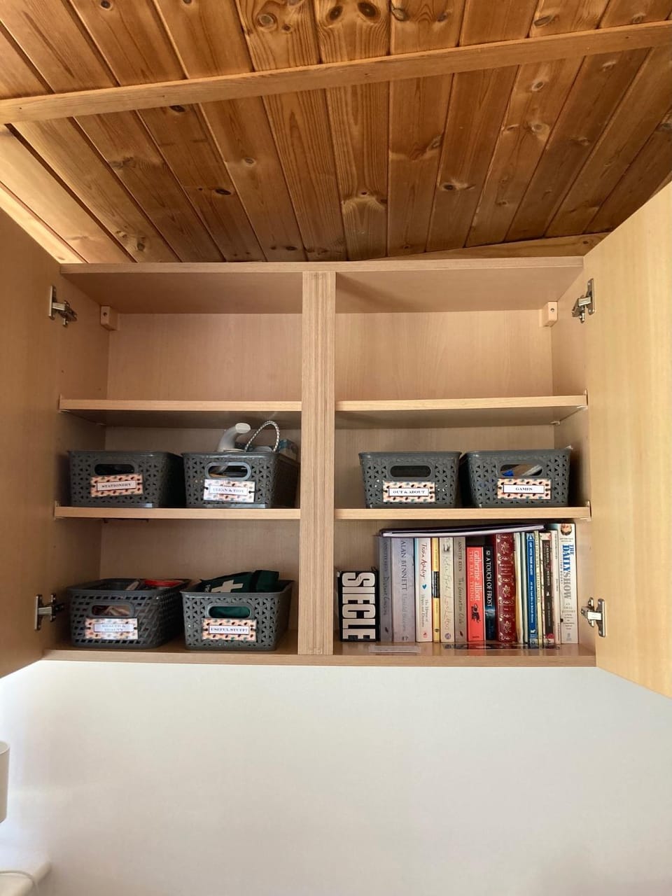 Self-contained cosy garden room Seven Sisters Apartment in Seaford