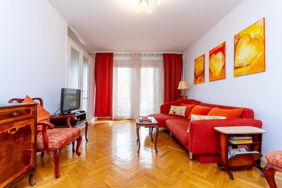Vintage Parlament View Riverside Apt w AC by NW Apartment in Budapest
