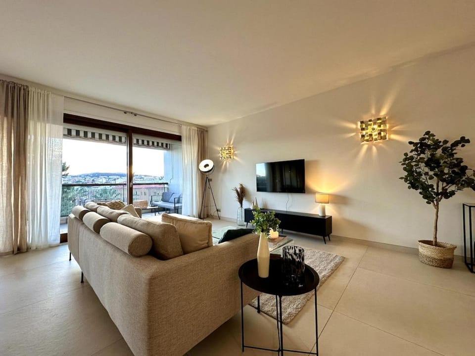 Elégant et spacieux 3 pièces, centre Cannes Apartment in Cannes