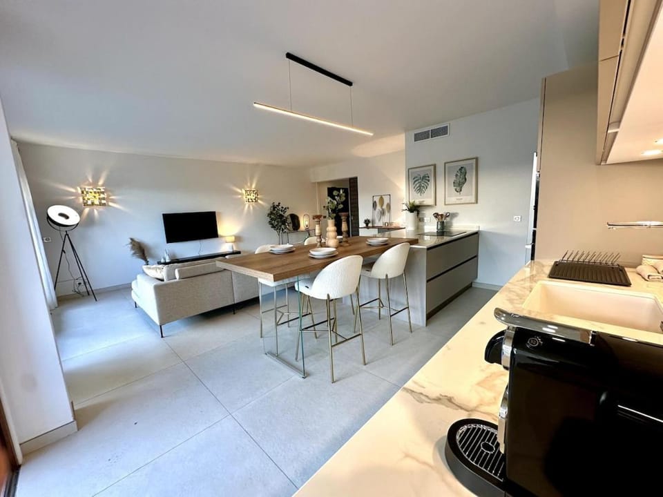 Elégant et spacieux 3 pièces, centre Cannes Apartment in Cannes