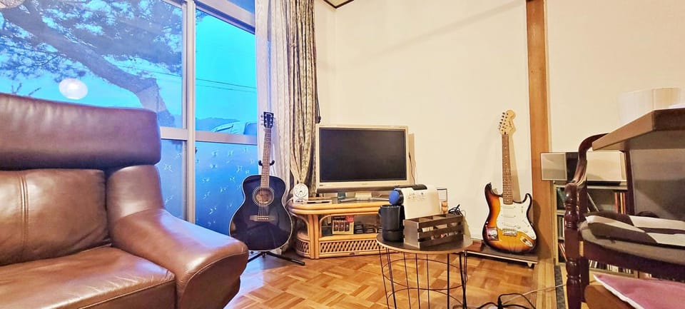 Communal lounge/ TV room, TV and multimedia, Living room