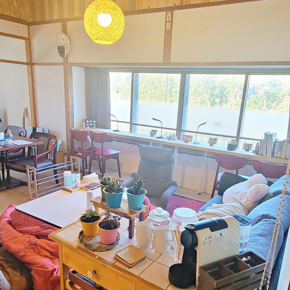 Coffee/tea facilities, Living room, Drinks