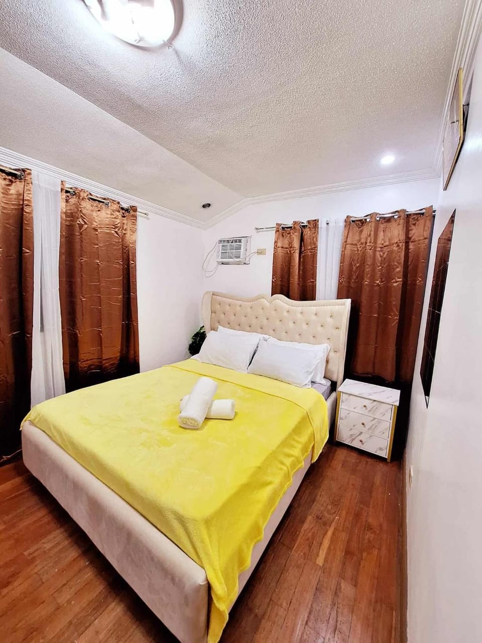 N6 Transient House Apartment Room near Abreeza Mall SPMC USEP SM Lanang Vacation rental in Davao City