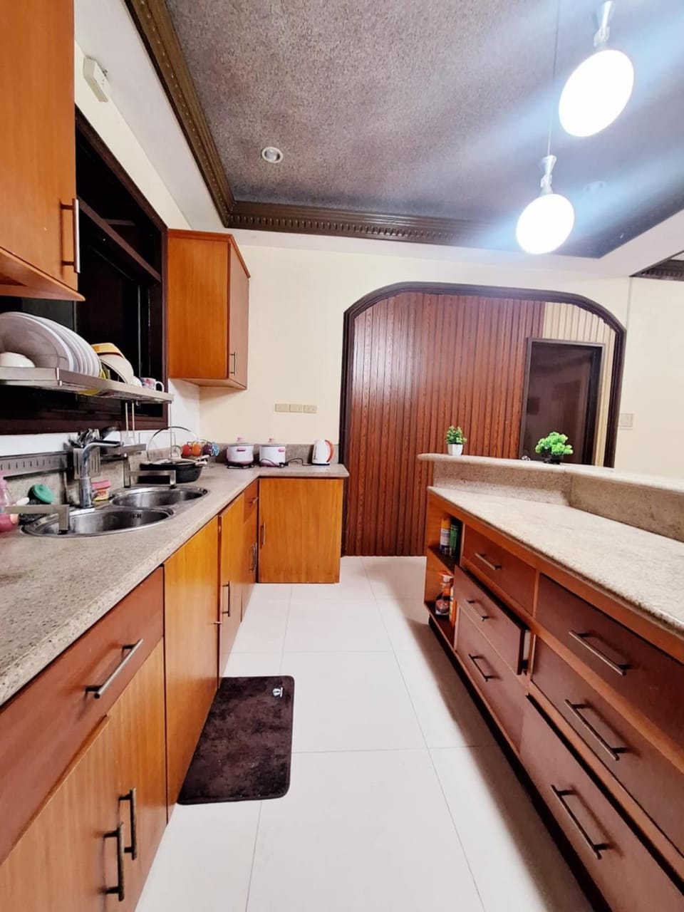 N6 Transient House Apartment Room near Abreeza Mall SPMC USEP SM Lanang Vacation rental in Davao City