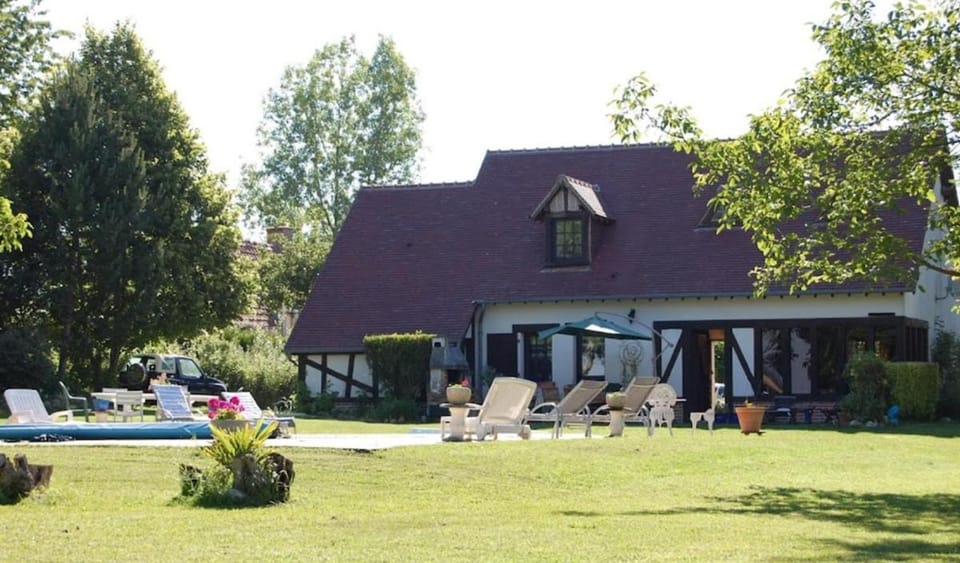 Secret House House in Centre-Val de Loire