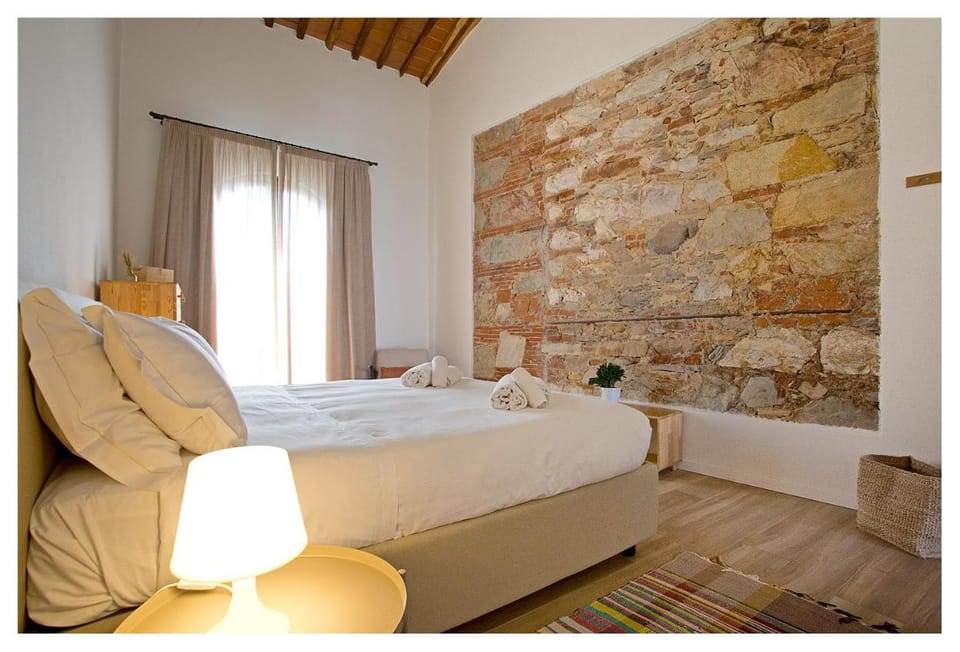Casa Josephina, Charming Loft just 500 m from Lucca s Centre House in Capannori