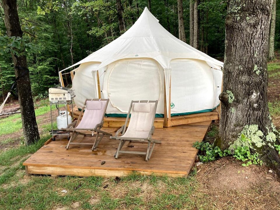 Fantastic Virginia Glamping Retreat near Charlottesville House in Shenandoah Valley