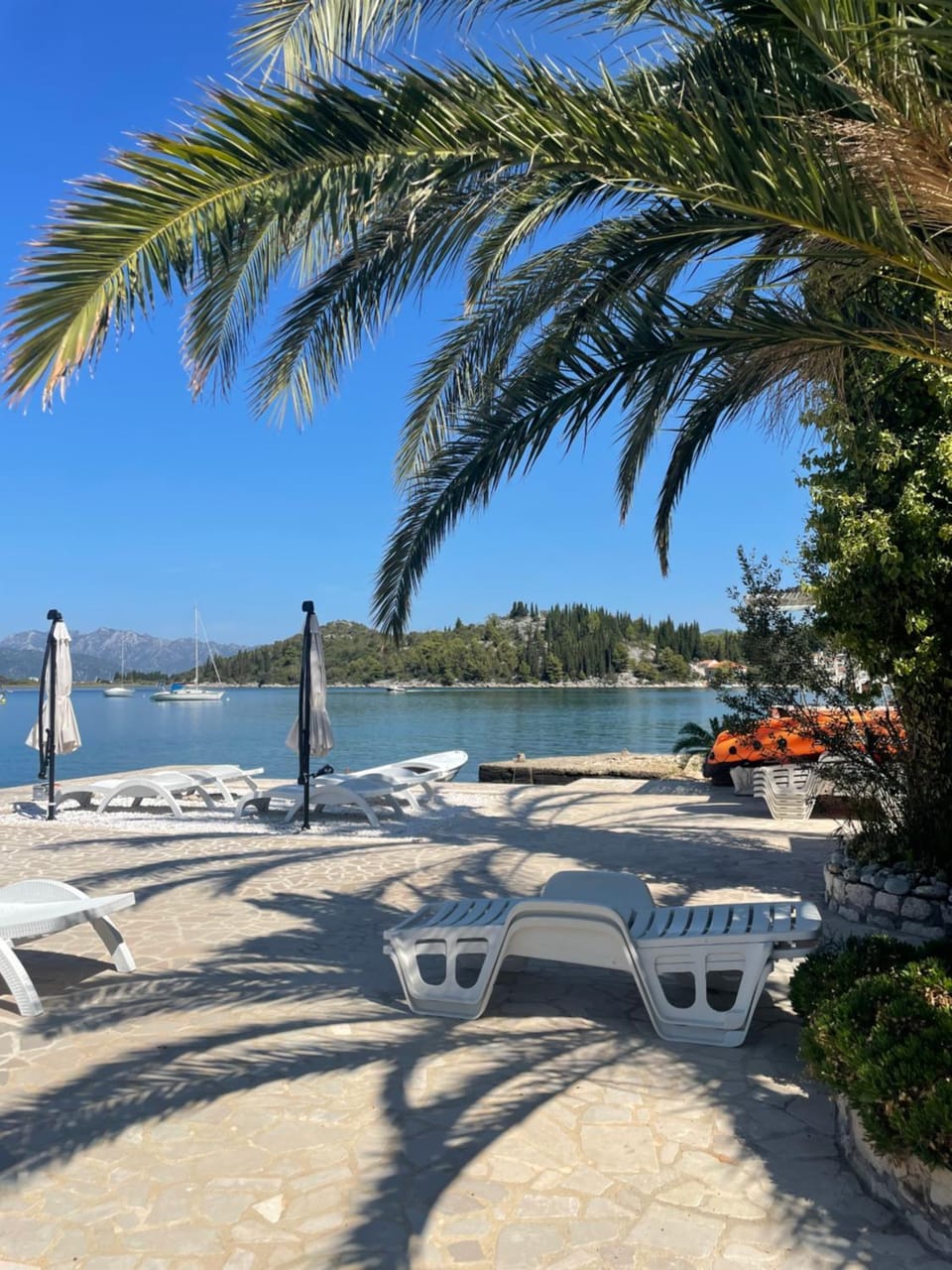 Patio, Sea view, sunbed