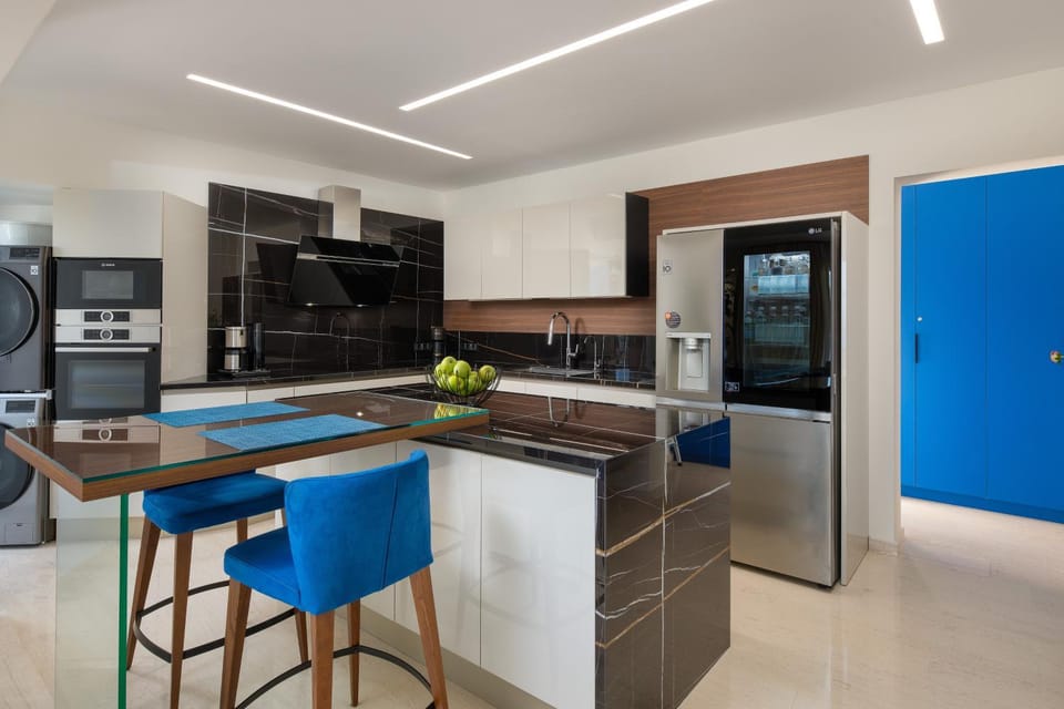 Kitchen or kitchenette, Living room, Dining area, dishwasher, oven, stove