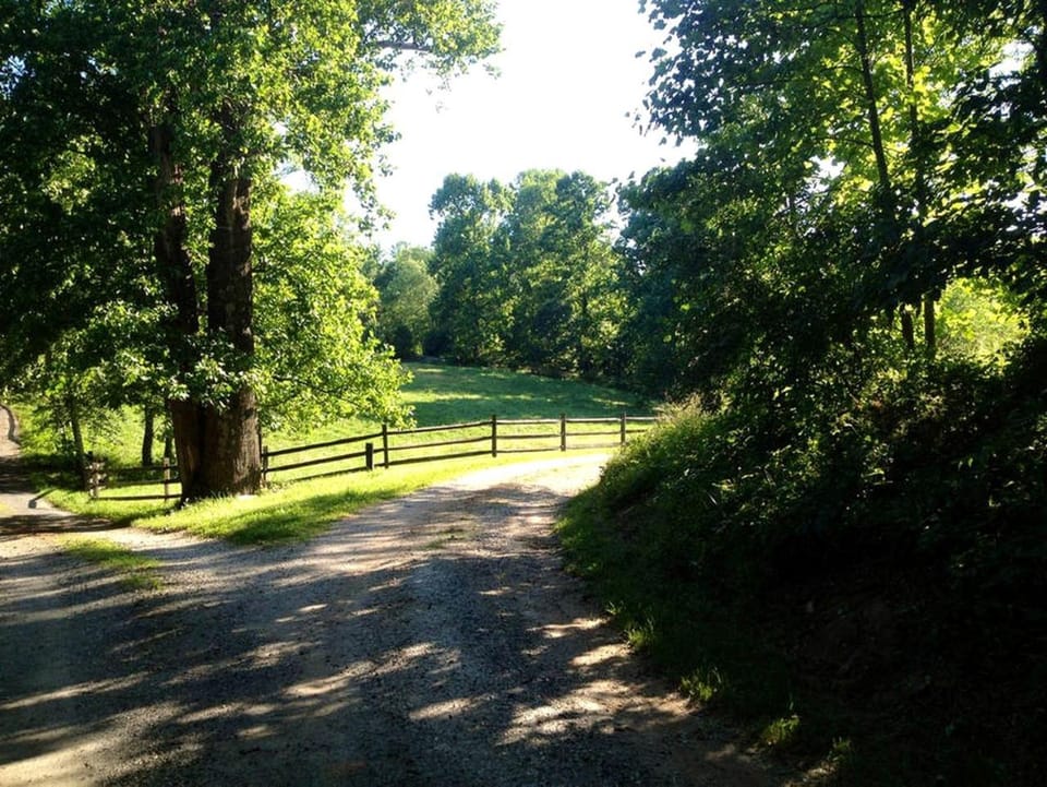 Charming Vacation Rental in a Barn on a Horse Farm near Afton Mountain in Virginia House in Shenandoah Valley