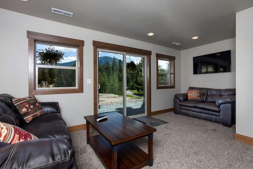 Lovely Family Cabin Rental for an Outdoor Getaway near Whitefish, Montana Cabin in Glacier National Park