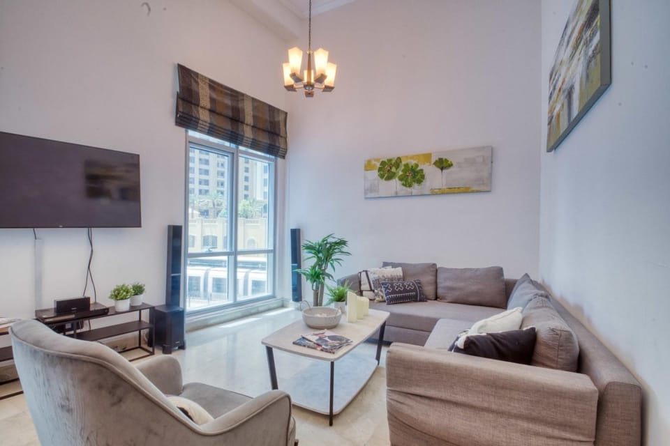 The Smart Concierge - Delphine House in Dubai