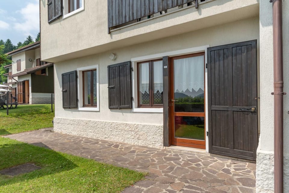 Property building, Garden, Garden view