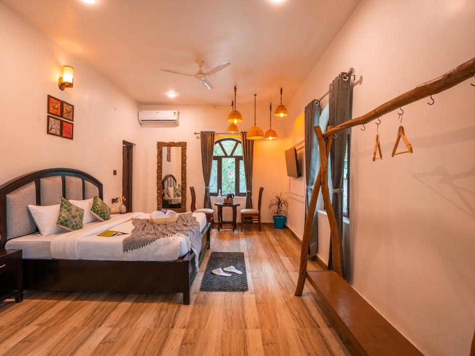 Bed, Photo of the whole room, Bedroom, wardrobe