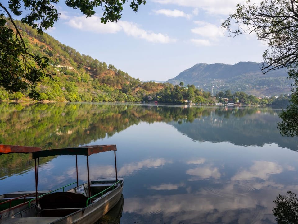 Day, Natural landscape, Lake view, Mountain view