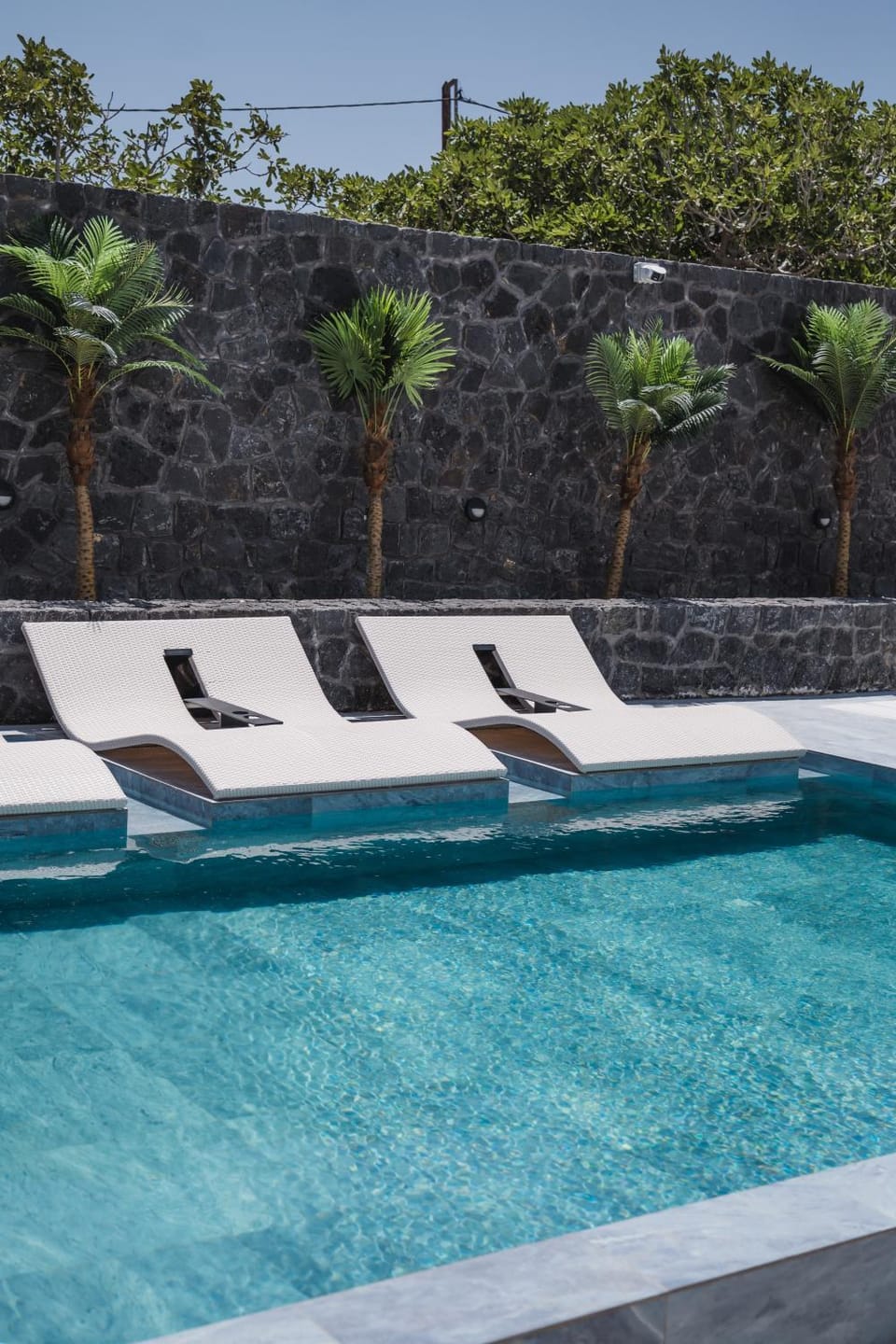 Pool view, Swimming pool, sunbed