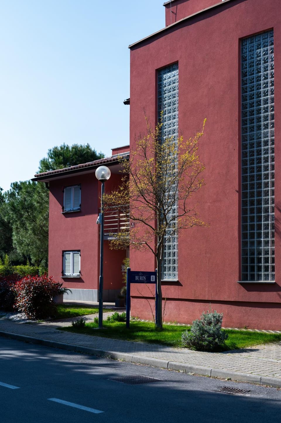 Property building, Day