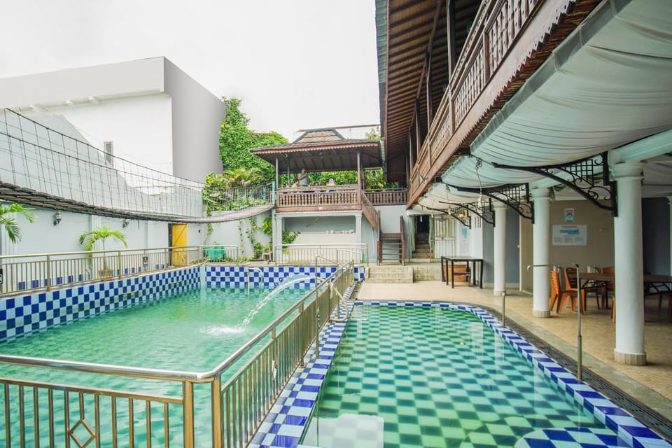Swimming pool