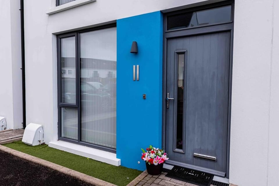 Atlantic Retreat - NITB approved House in Portstewart