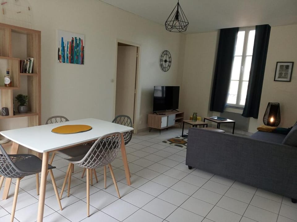 Grand Pied à Terre in Blois for 2 to 6 travellers Apartment in Blois