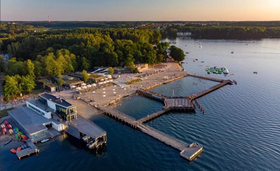 Beach, Lake view