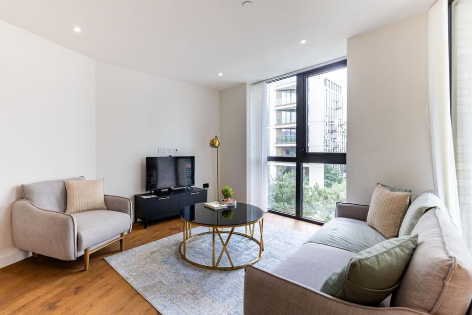 Communal lounge/ TV room, TV and multimedia, Evening entertainment
