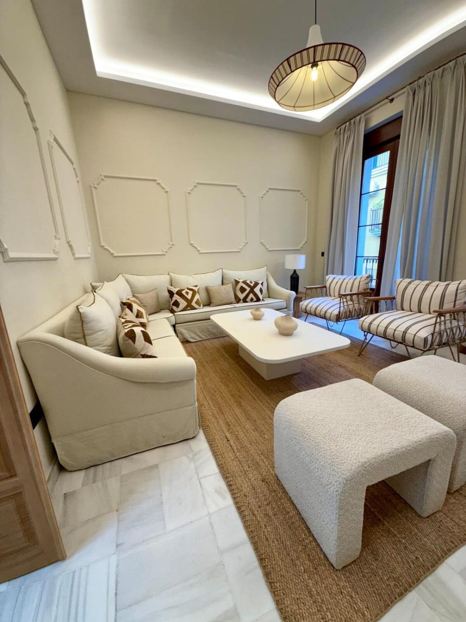 T19 Luxury Home 5br Private Terrace House in Seville
